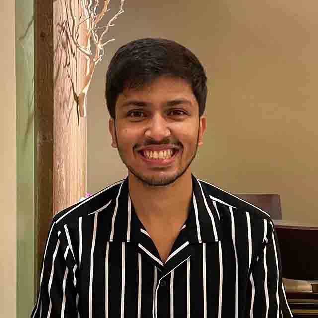 shubham-jain-640x640 Portrait of Shubham Jain.